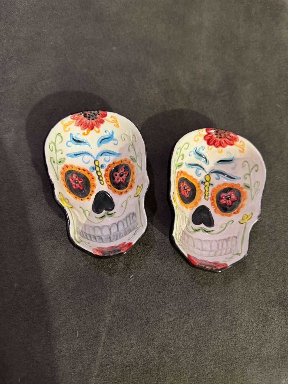 Day Of The Dead Ceramic Skull-Shaped Dishes Hand-Painted Multicolor 3.5 Inches S